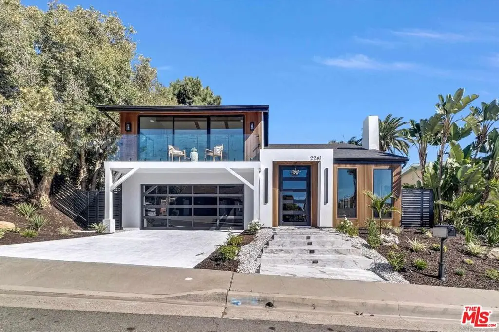 Single Family Residence for sale at 2241 Avenida Salvador, San Clemente, CA featuring 4 beds and 3 baths