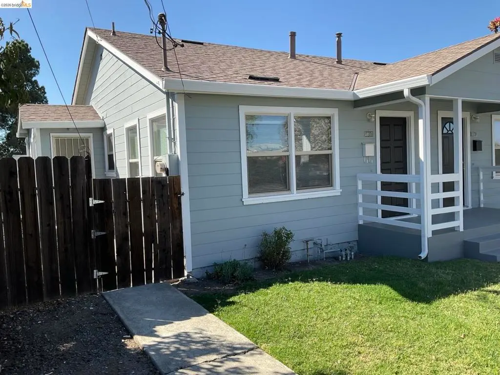 Duplex for rent at 1120 Maple Street, Pittsburg, CA featuring 1 bed and 1 bath