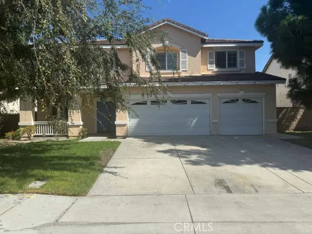 Residential Lease for rent at 13884 Oak Tree, Corona, Riverside County, CA featuring 4 beds and 3 baths