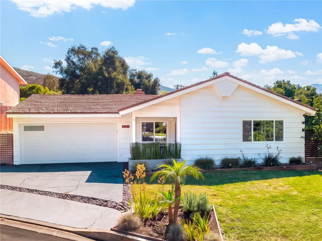 460 Mount Carmel Drive, Glendale, CA — listing photo 1
