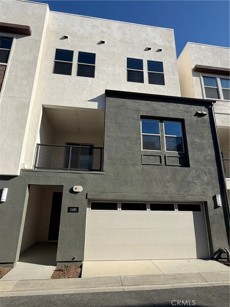 Residential Lease for rent at 1485 Snowberry Place, Montebello, Los Angeles County, CA featuring 3 beds and 3 baths