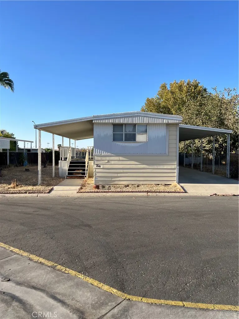 123 N 10th 24, Taft, CA — listing photo 1