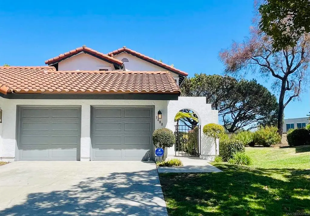 Townhouse for rent at 3488 Voyager Circle, San Diego, CA featuring 3 beds and 3 baths