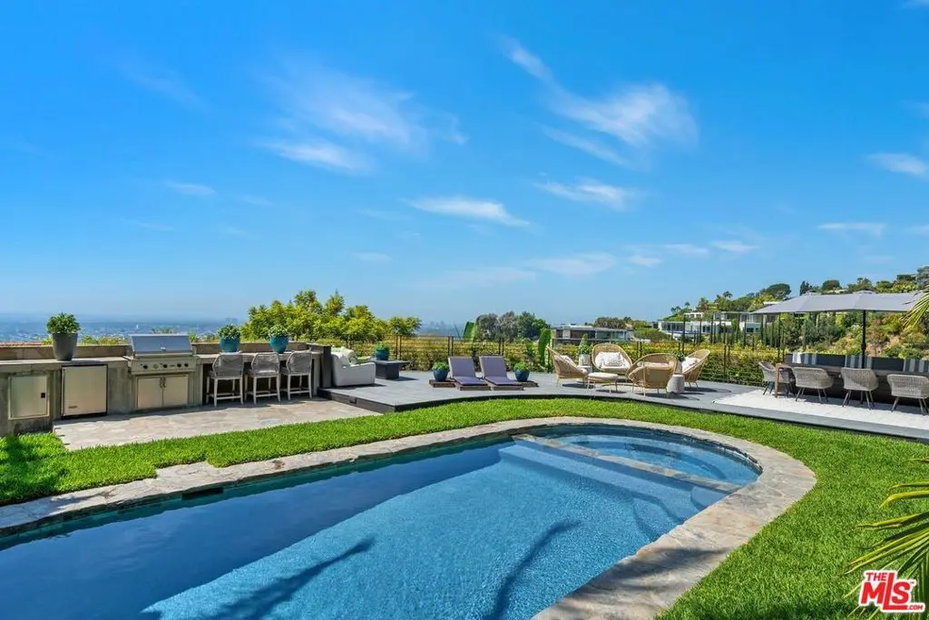 Single Family Residence for sale at 1501 Viewsite Terrace, Los Angeles, CA featuring 4 beds and 5 baths