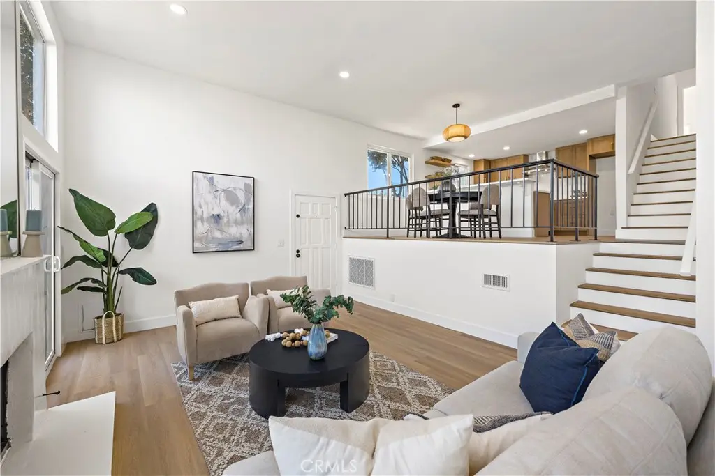 Townhouse for sale at 2707 Vanderbilt Lane 3, Redondo Beach, CA featuring 3 beds and 3 baths