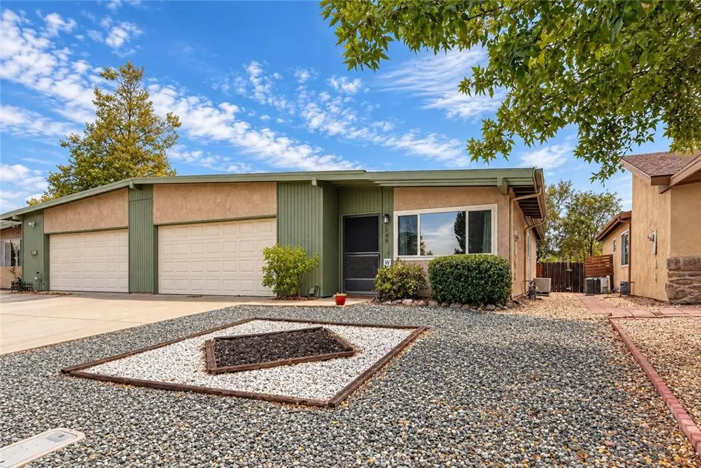 1745 Kings, Paso Robles, CA — listing photo 1