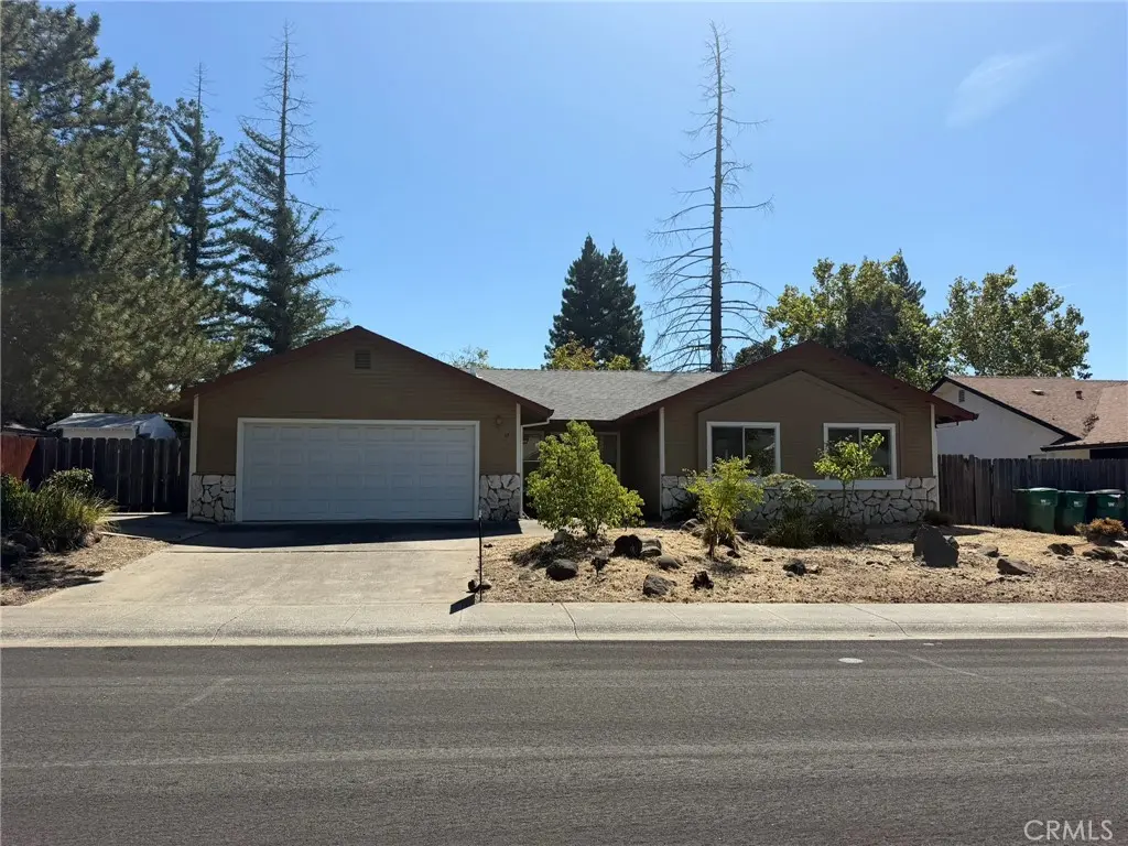 17 Betsey Way, Chico, CA — listing photo 1