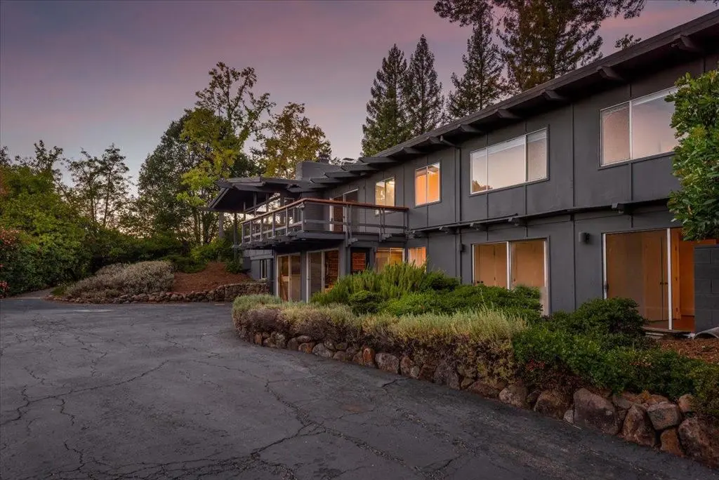 15 Naranja Way, Portola Valley, CA — listing photo 1