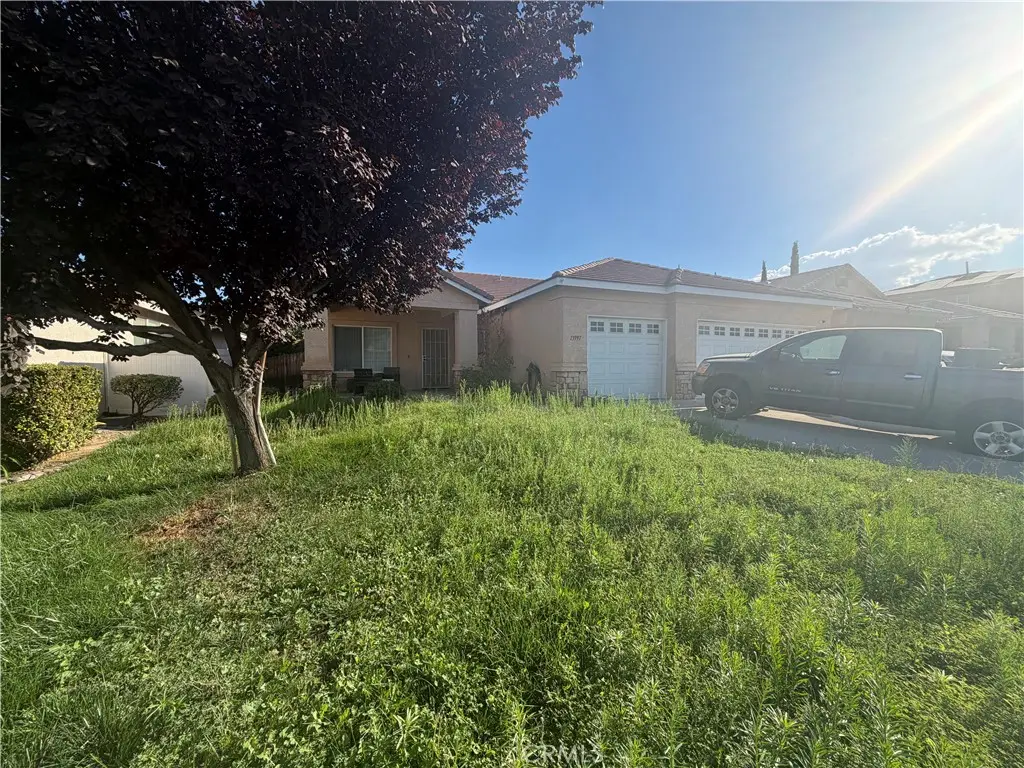 13997 Dahlia Drive, Victorville, CA — listing photo 1