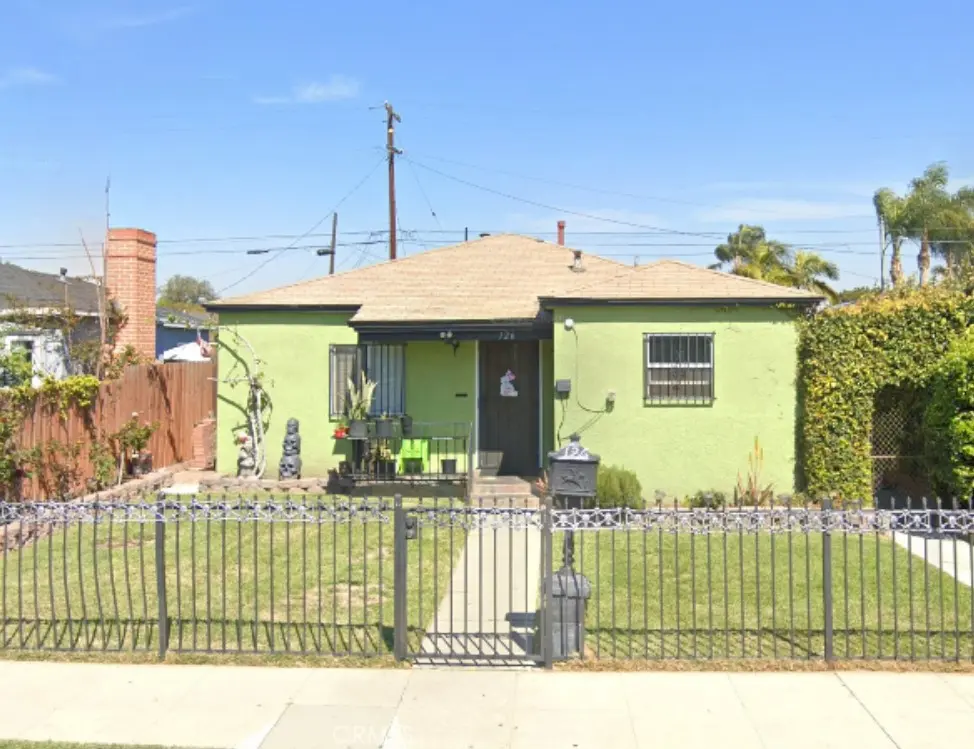 126 N Magnolia Court, Compton, CA — listing photo 1