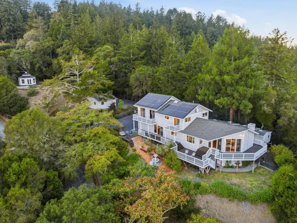 Single Family Residence for sale at 251 Starlight Terrace, Santa Cruz, CA featuring 3 beds and 2 baths
