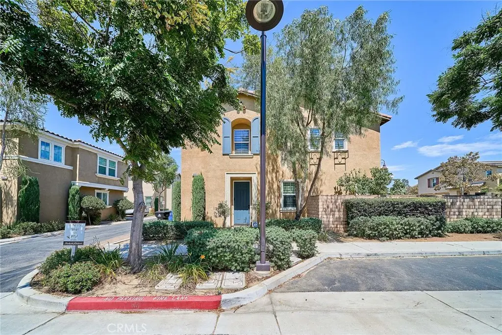 3051 E Via Corvina, Ontario, CA — listing photo 1
