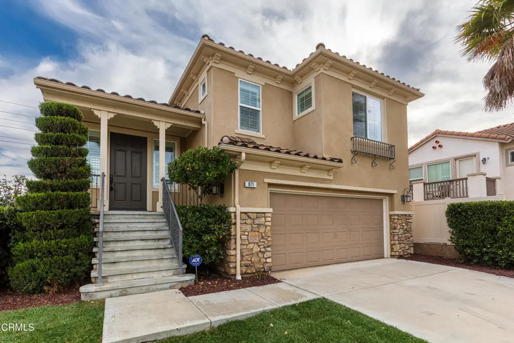 871 Coronado Circle, Santa Paula, CA — listing photo 1