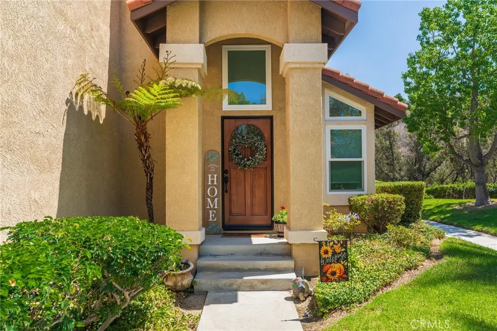 Single Family Residence for sale at 6097 E Montefino, Anaheim, CA featuring 3 beds and 3 baths
