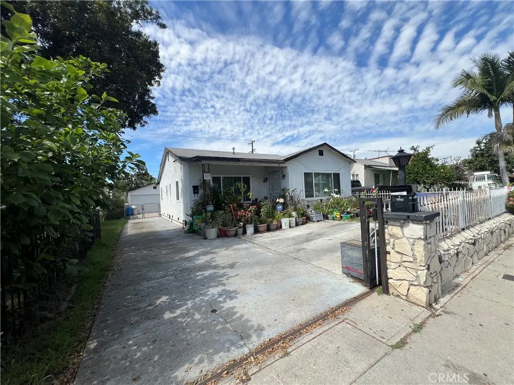 727 Oakford, East Los Angeles, CA — listing photo 1