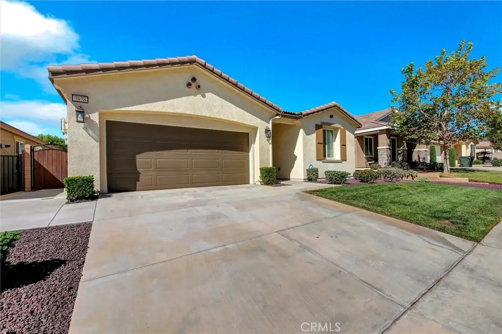 3978 Scarlet Oak Court, San Bernardino, CA — listing photo 1