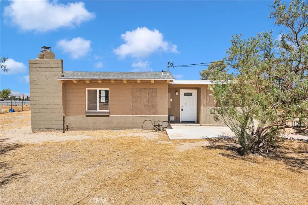 10912 Matilija, Apple Valley, CA — listing photo 1
