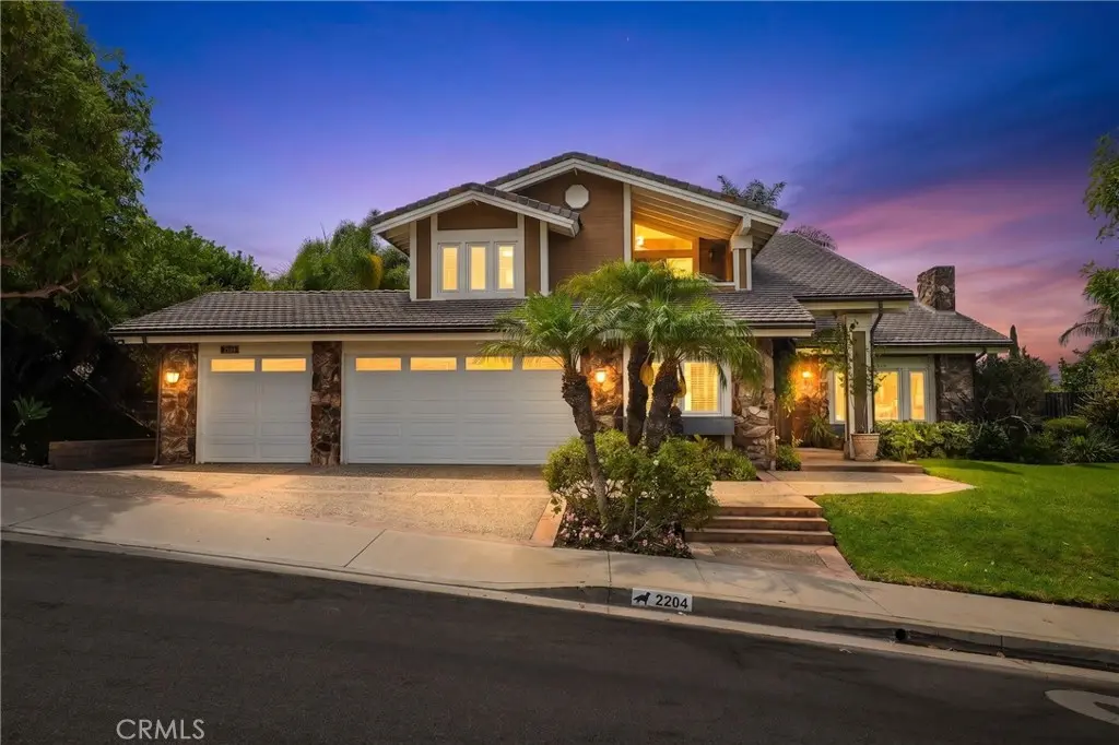 2204 E Vista Mesa Way, Orange, CA — listing photo 1