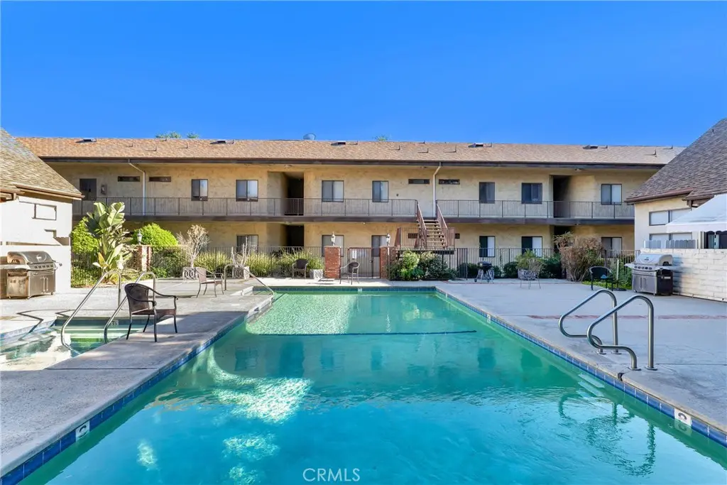 7632 Topanga Canyon 110, Canoga Park, CA — listing photo 1
