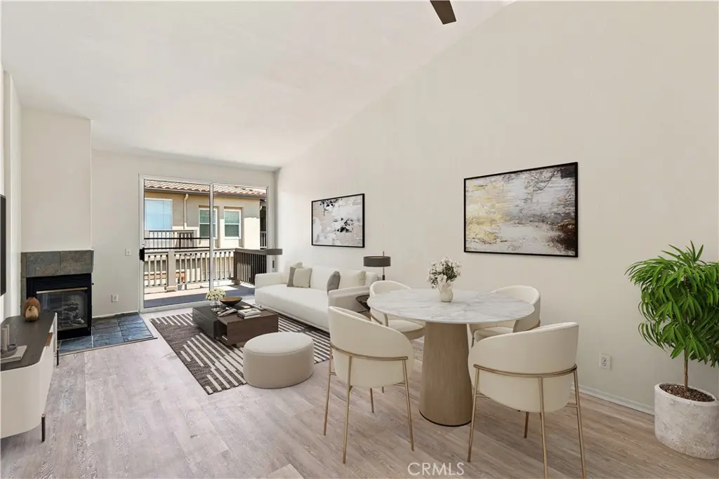 Condominium for sale at 94 Via Contento, Rancho Santa Margarita, CA featuring 2 beds and 2 baths