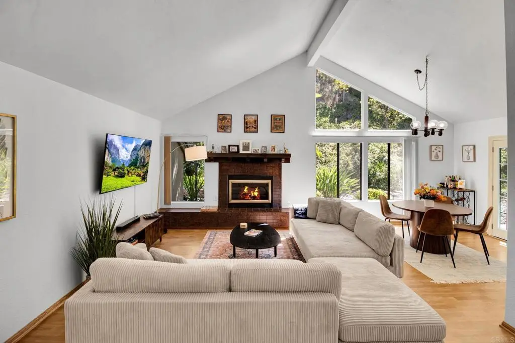 Single Family Residence for sale at 4205 Caminito Pintoresco, San Diego, CA featuring 3 beds and 3 baths