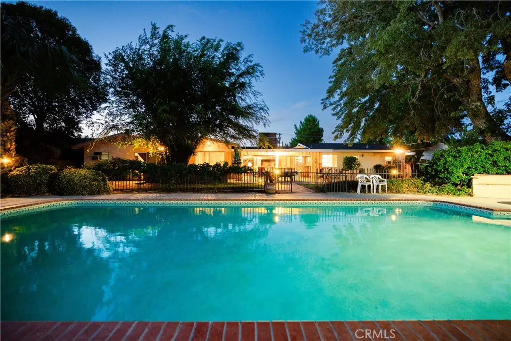 1734 W Lancaster Boulevard, Lancaster, CA — listing photo 1