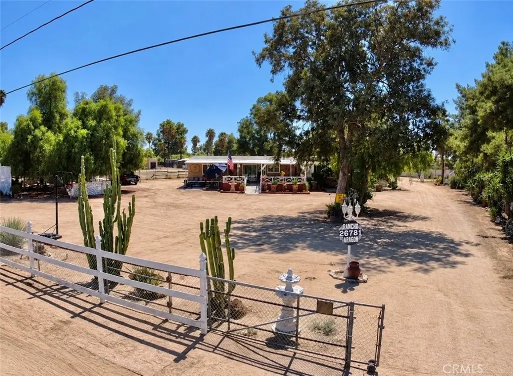 Manufactured On Land for sale at 26781 Water Ave, Perris, CA featuring 5 beds and 4 baths