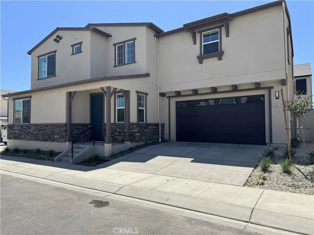 Residential Lease for rent at 4801 Arroyo Run, Moorpark, Ventura County, CA featuring 4 beds and 3 baths
