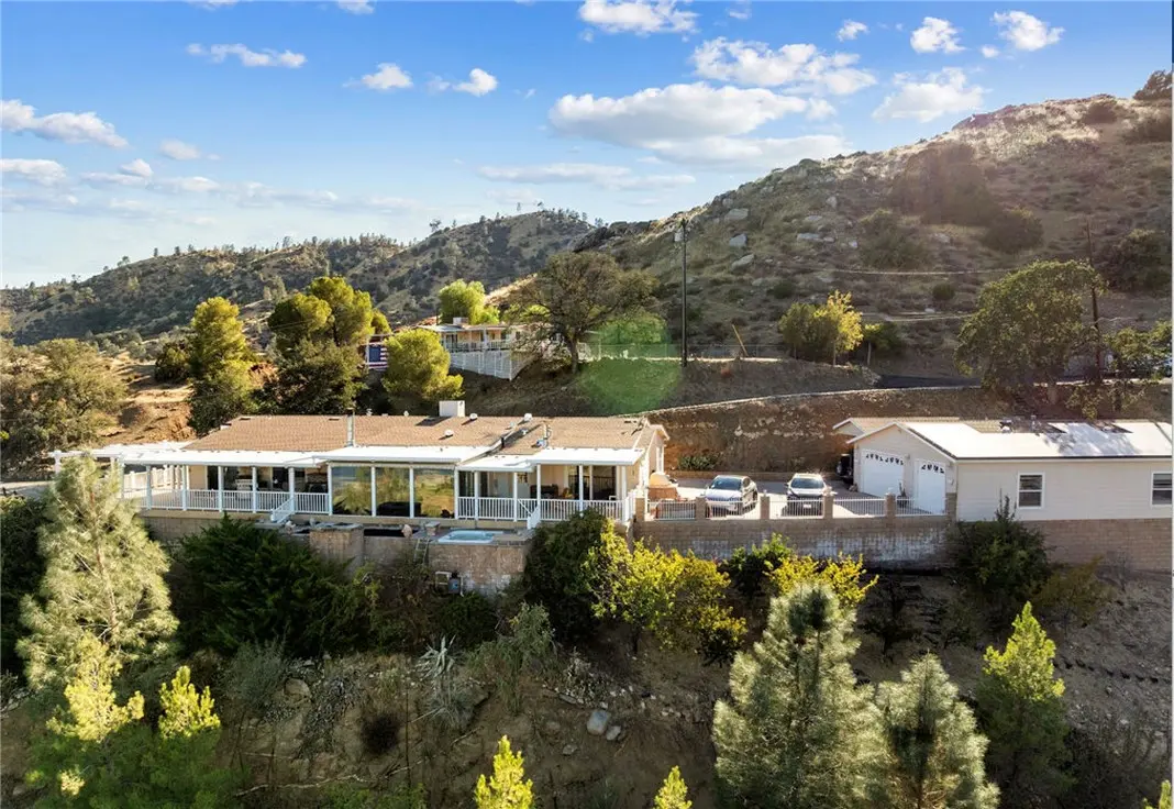 2 Deodar, Wofford Heights, CA — listing photo 1