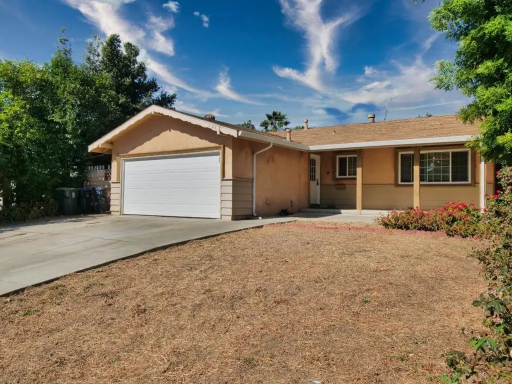 Single Family Residence for sale at 2107 Pennsylvania Avenue, Fairfield, CA featuring 3 beds and 2 baths