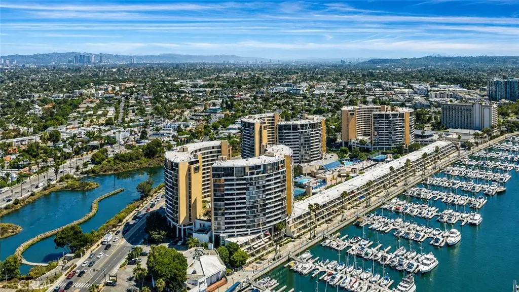 4265 Marina City Drive 811, Marina Del Rey, CA — listing photo 1