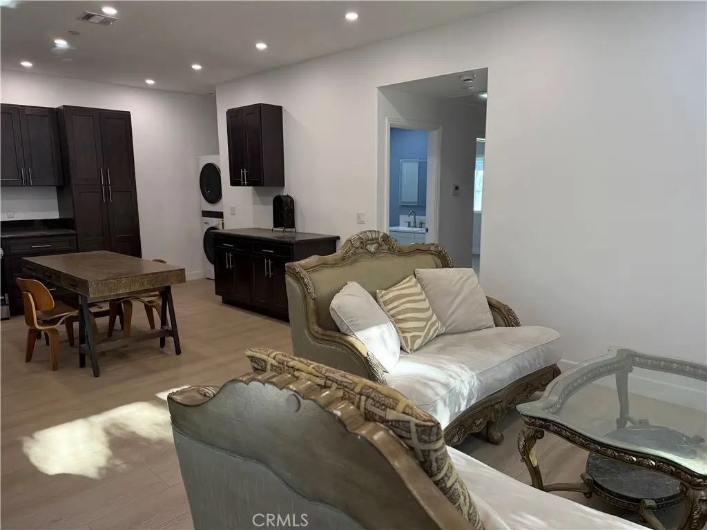 7035 RHEA, Reseda, CA — listing photo 1