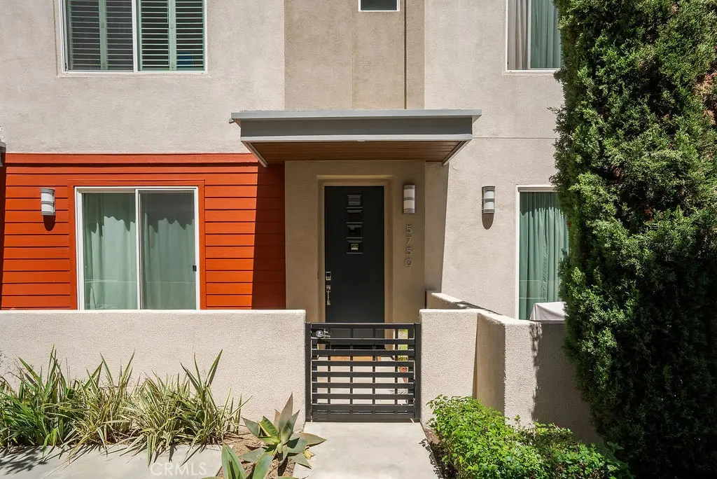 Residential Lease for rent at 5750 Acacia Lane, Lakewood, Los Angeles County, CA featuring 4 beds and 4 baths