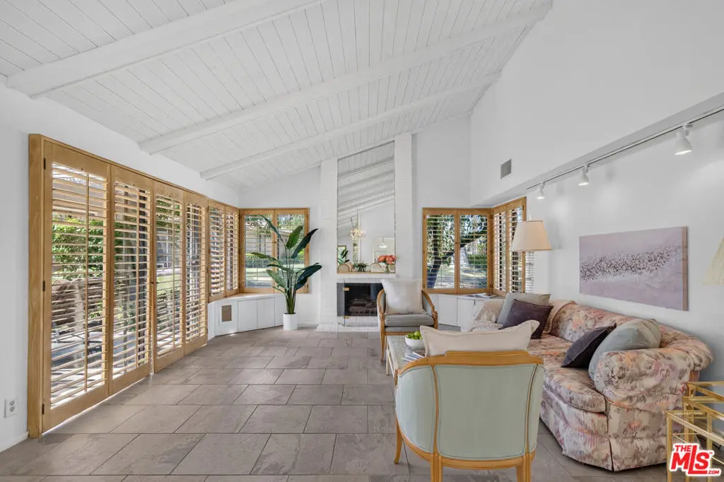 Condominium for sale at 91 Tennis Club Drive, Rancho Mirage, CA featuring 3 beds and 2 baths