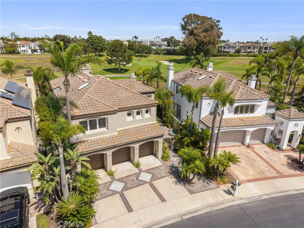 Single Family Residence for sale at 6461 Morningside Drive, Huntington Beach, CA featuring 4 beds and 4 baths
