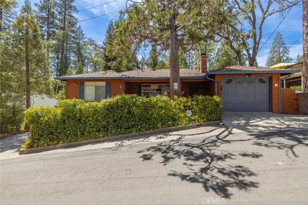 39268 Robin, Bass Lake, CA — listing photo 1
