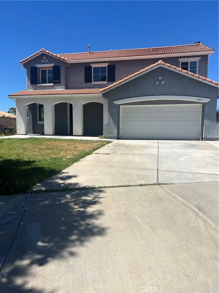 43033 Carpenter, Lancaster, CA — listing photo 1