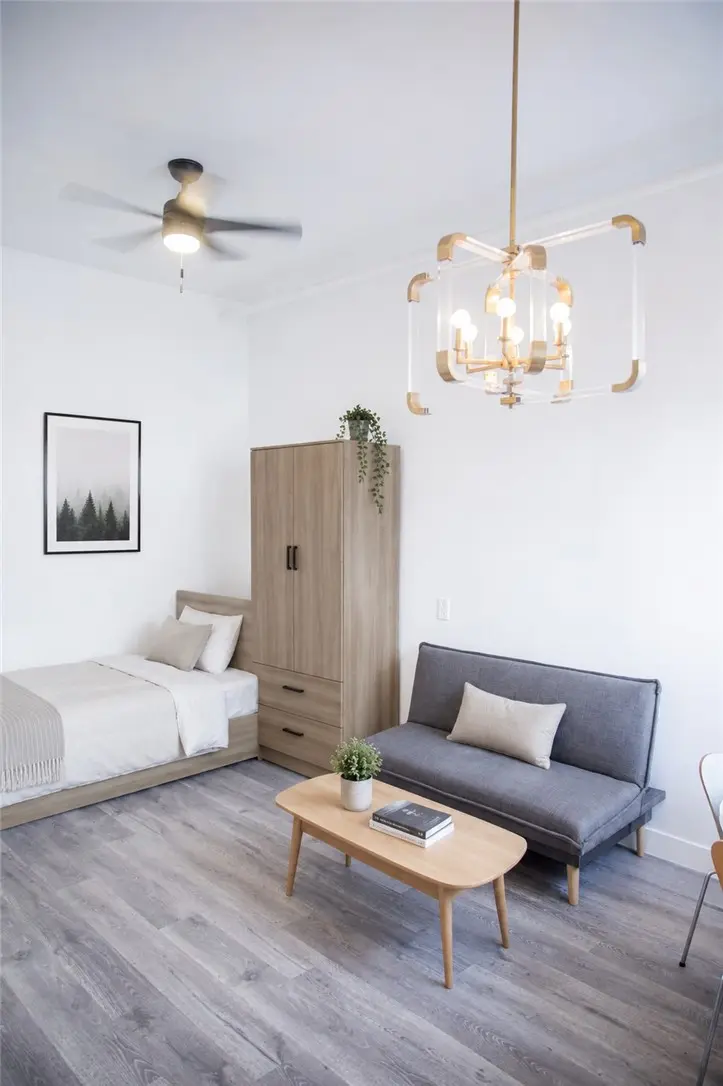 Studio for rent at 5908 Atlantic AVE UNIT #F, Long Beach, CA and 1 bath