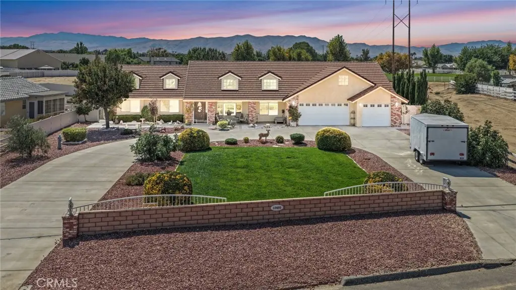 12480 Reata, Apple Valley, CA — listing photo 1