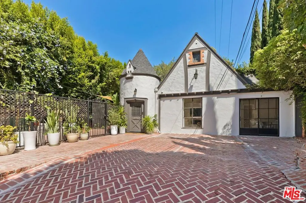 Single Family Residence for sale at 4521 W 6th Street, Los Angeles, CA featuring 3 beds and 3 baths