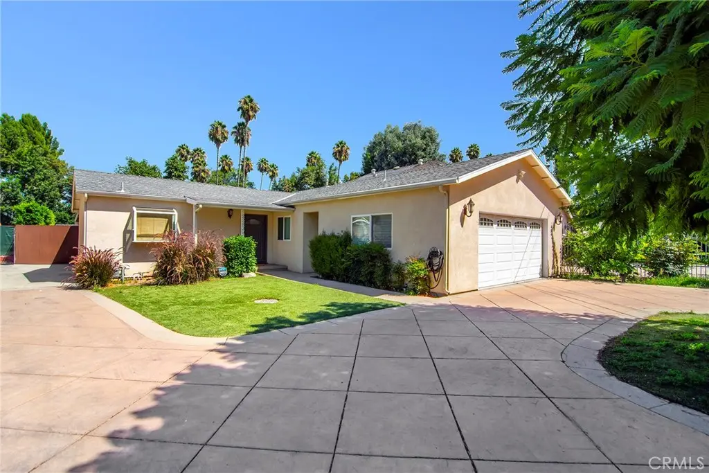 22839 Dolorosa Street, Woodland Hills, CA — listing photo 1