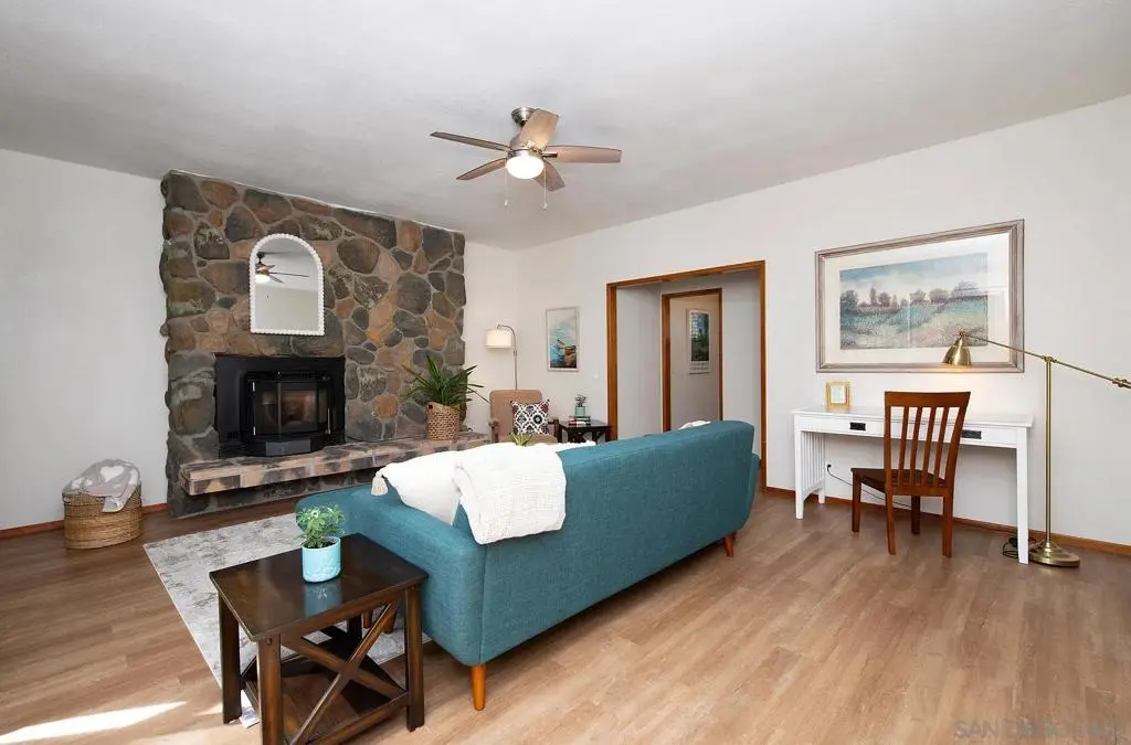 1606 Hackamore Rd 1, Oceanside, CA — listing photo 1