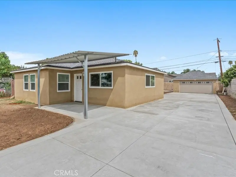 Single Family Residence for sale at 8437 Bruce, Riverside, CA featuring 3 beds and 1 bath