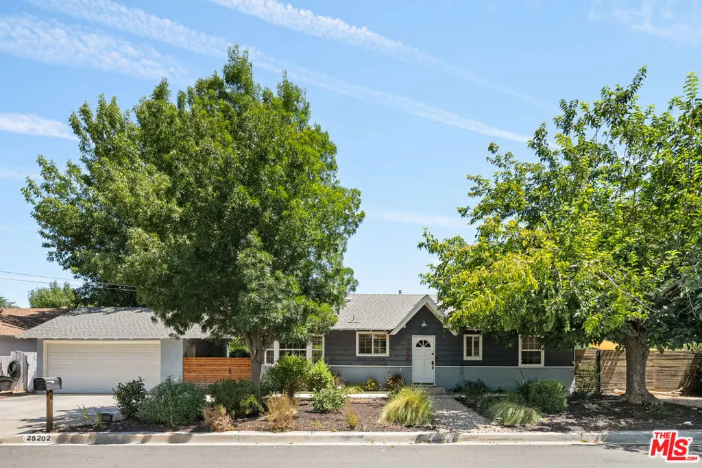 25202 Atwood Boulevard, Santa Clarita, CA — listing photo 1