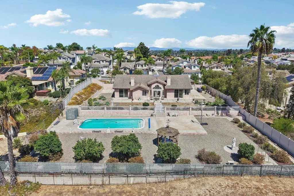 638 Cantara Lane, Vista, CA — listing photo 1
