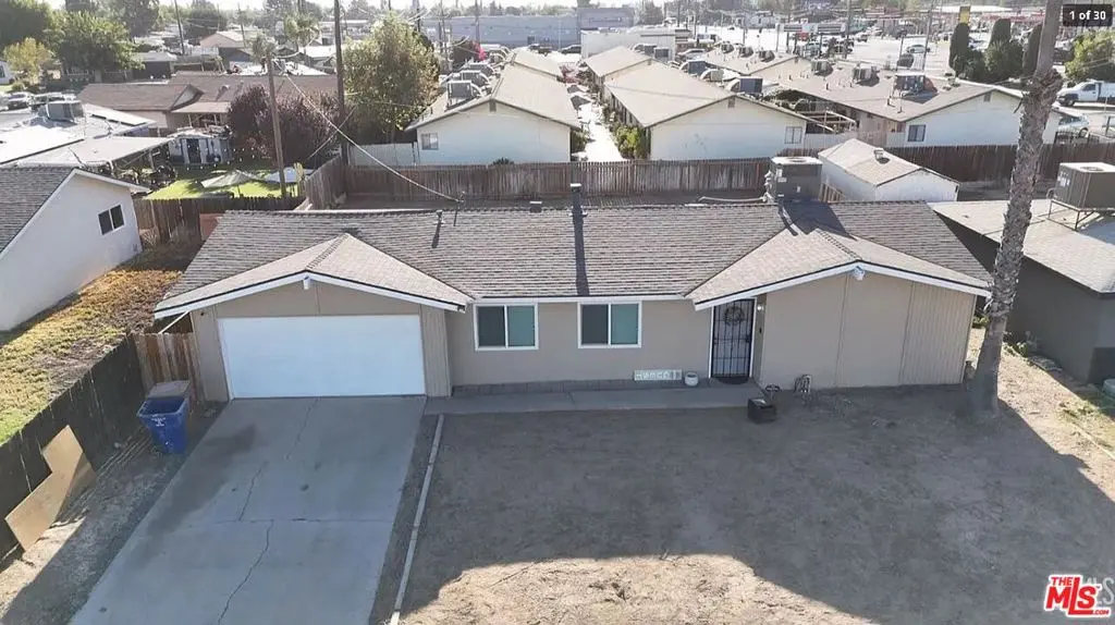 2612 Van Buren Place, Bakersfield, CA — listing photo 1
