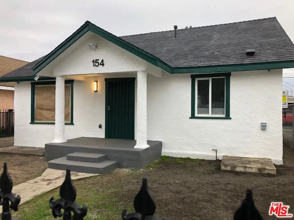 Single Family Residence for rent at 154 W 93rd Street, Los Angeles, CA featuring 3 beds and 2 baths