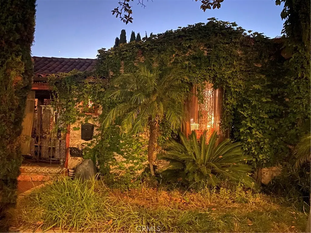 Single Family Residence for sale at 1371 Granada, Long Beach, CA featuring 2 beds and 2 baths