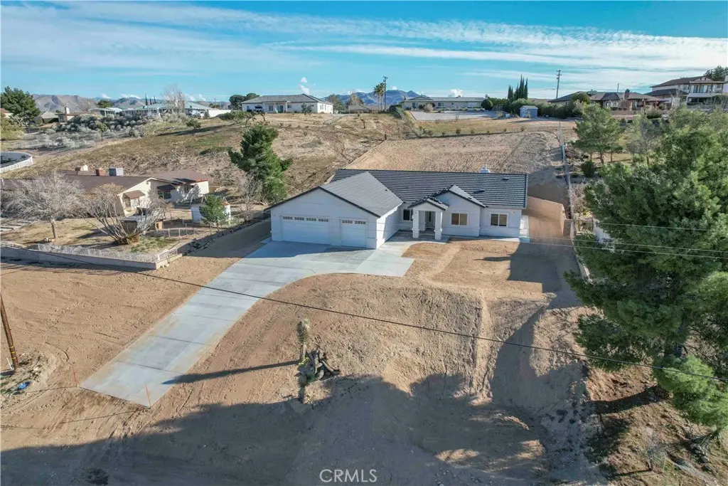 17805 Bangor Avenue, Hesperia, CA — listing photo 1