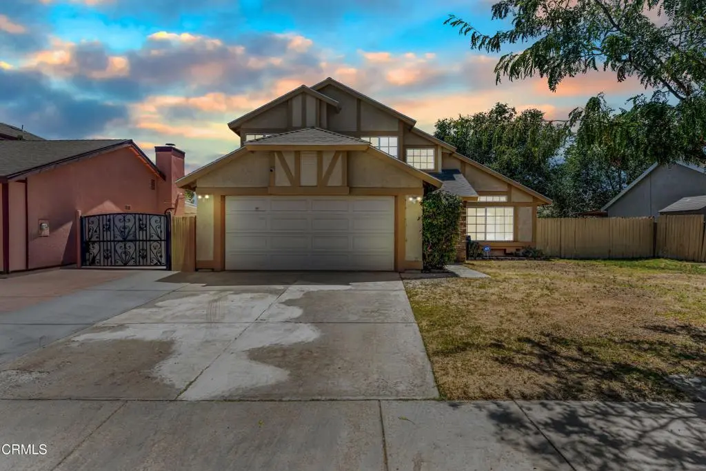 812 W Ave H-5, Lancaster, CA — listing photo 1